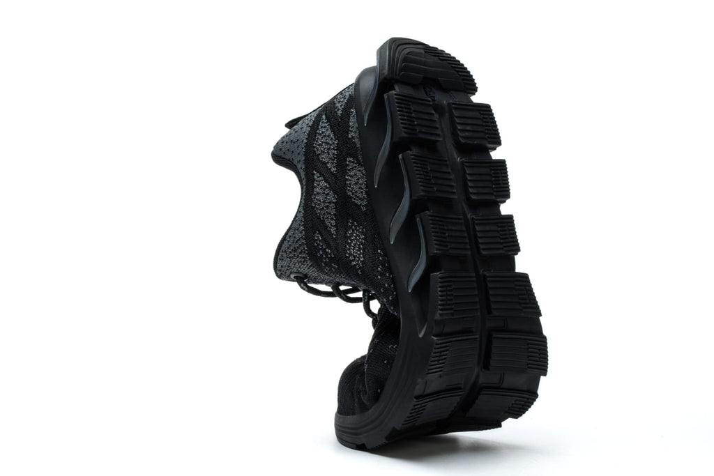 Rambler Shark Sneaker (Black/Grey)